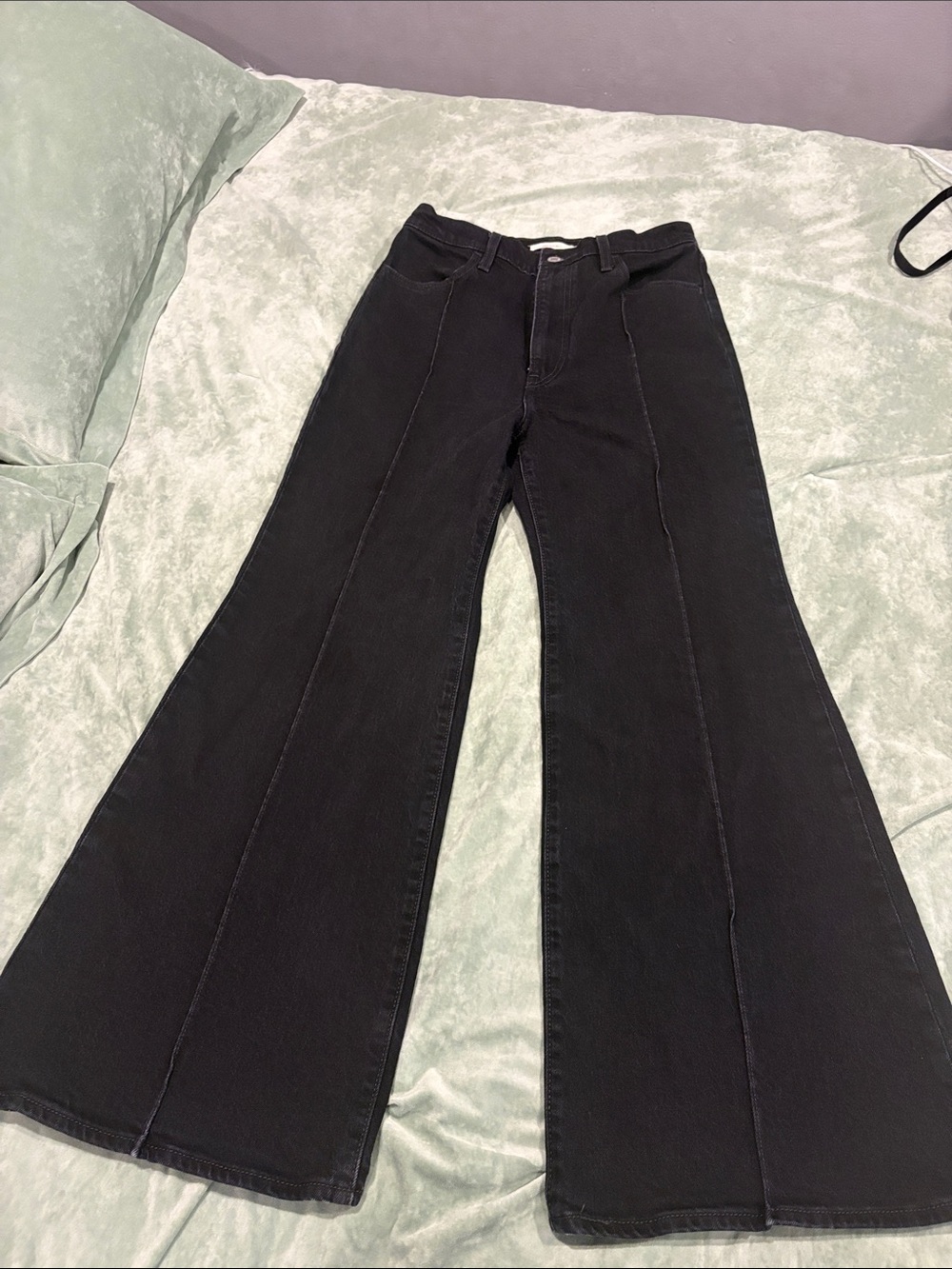 Ribcage western Levi’s bell Jeans - Women's distressed black